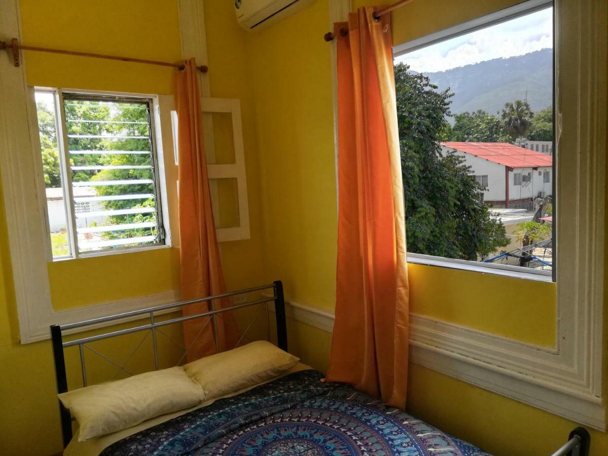 Park Hostel ポルトープランス エクステリア 写真